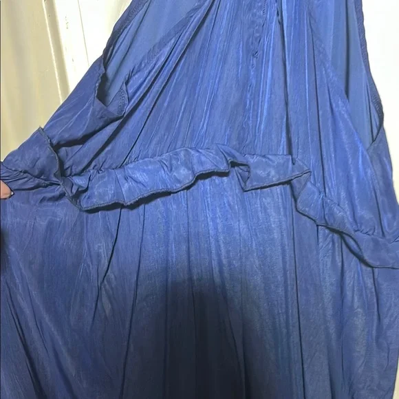 Blue Tiered Ruffled Halter Maxi Dress - Picture 4 of 5